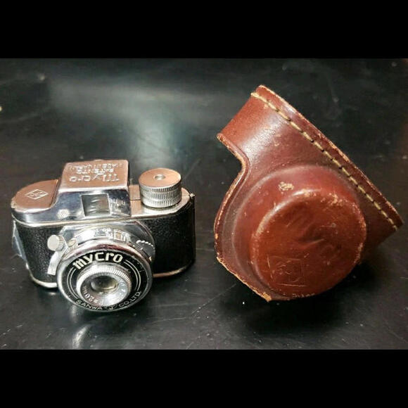 Vintage Sanwa MYCRO 2" Mini Spy Film Camera Japan & Brown‎ Leather Case Untested - Picture 1 of 15
